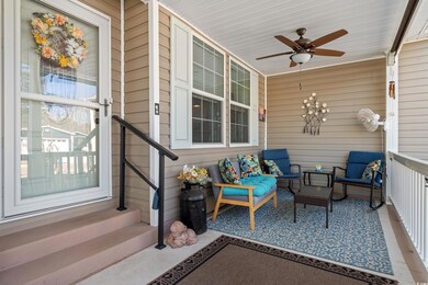 View of patio / terrace featuring covered porch
