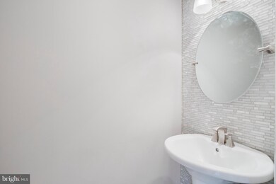 9 Columbine Ct, Baltimore, MD 21209 - photo 2