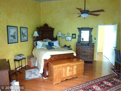 12132 Quorn Ln, Reston, VA 20191 - photo 6