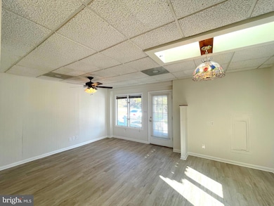 22322 Greenview Pkwy unit A, Great Mills, MD 20634 - photo 5