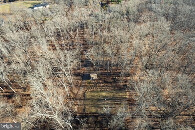 611 Haycock Run Rd, Kintnersville, PA 18930 - photo 6