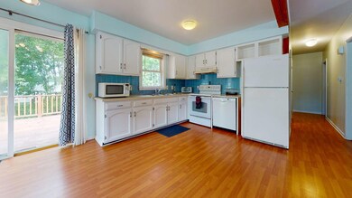 14 Belleview Ave, Lewiston, ME 04240 - photo 3