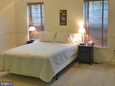 135 Chevy Chase St, Gaithersburg, MD 20878 - photo 7