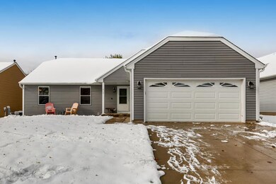 619 Grace Dr, Lake In the Hills, IL 60156 - photo 7