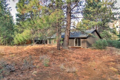 unlisted-address, Bend, OR 97702 - photo 4