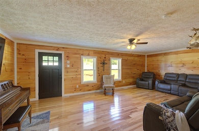 259 W Main St, Salem, SC 29676 - photo 6