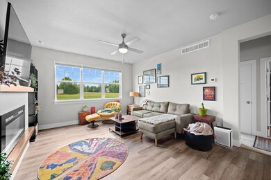 4-web-or-mls-104 Wilder Ln-16