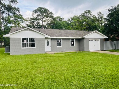 5616 Newcastle Dr, Gautier, MS 39553 - photo 4