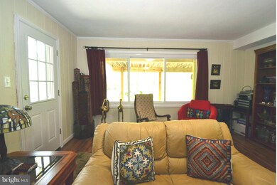 6609 Dearborn Dr, Falls Church, VA 22044 - photo 5