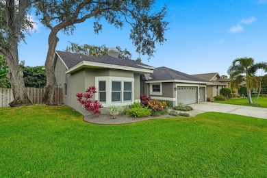 700 Westfield Ct, Dunedin, FL 34698 - photo 4