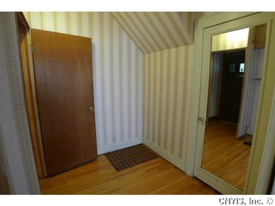 Living Room Apartment 1