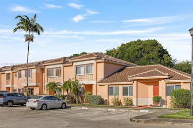 719 NW 208th Way, Pembroke Pines, FL 33029 - photo 2