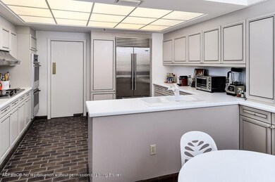 184 Bradley Place 302 - MLS-6