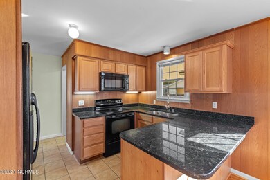 1001 Daniel Dr, Jacksonville, NC 28540 - photo 7