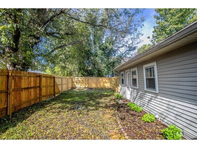 904 Myers Ave, Columbia, TN 38401 - photo 7