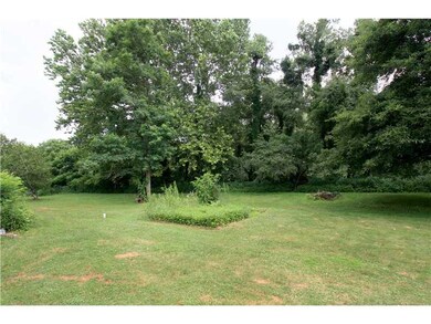 Yard/Garden.