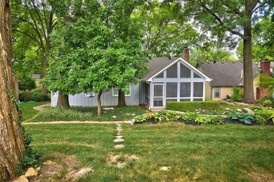 8137 Westgate Dr, Lenexa, KS 66215 - photo 3