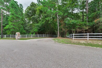 2002 Windcrest Dr, Magnolia, TX 77354 - photo 3