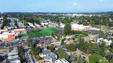 8854 Interlake Ave N, Seattle, WA 98103 - photo 2