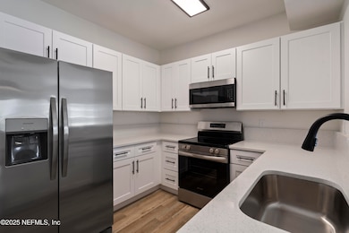 575 Oakleaf Plantation #704-18