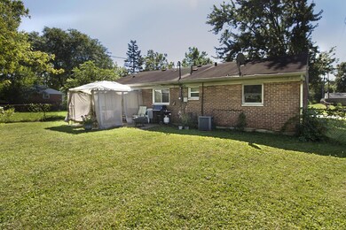 EXTERIOR BACK