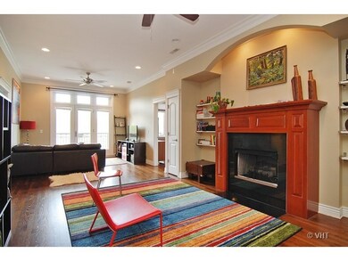 4927 N Damen Ave unit 3B, Chicago, IL 60625 - photo 2