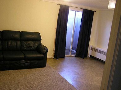 9 Shoreham Ct unit 2, Pawtucket, RI 02860 - photo 7