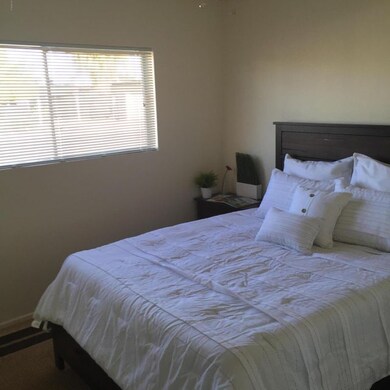 1100 N California St unit 4, Chandler, AZ 85225 - photo 3
