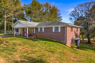 5589 Buell St, Talbott, TN 37877 - photo 3