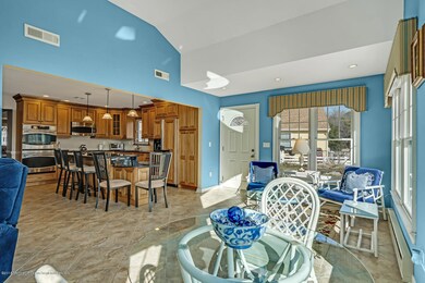 45 Leighton Ln Manchester-large-004-46-S