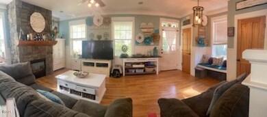 691 SW 26th Ln, Lincoln City, OR 97367 - photo 4