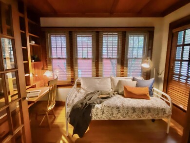 1st Floor Den