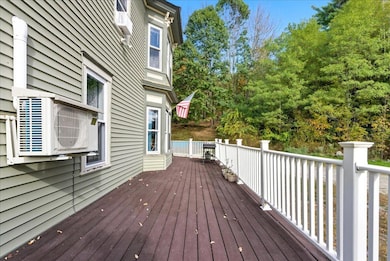 4 Beacon St, Livermore Falls, ME 04254 - photo 2