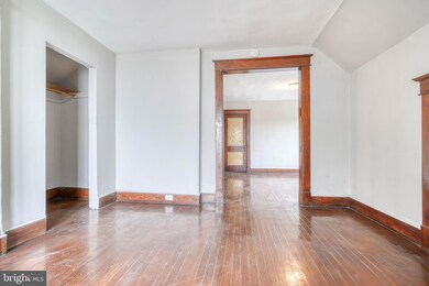 2914 Bayonne Ave unit 3, Baltimore, MD 21214 - photo 3