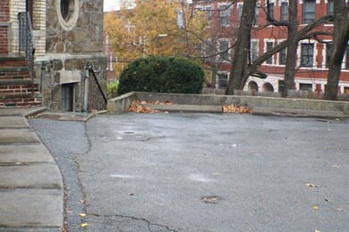 11 Garrison Rd unit 5, Brookline, MA 02445 - photo 3