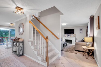 10 Acorn Dr, Londonderry, NH 03053 - photo 3