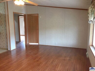 10269 E Davis Ave, Terre Haute, IN 47805 - photo 2