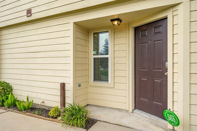 16787 N Rail Dr, Conroe, TX 77385 - photo 2