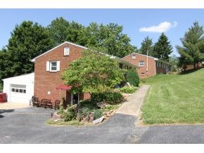 733 Georgia St, Johnson City, TN 37601 - photo 3