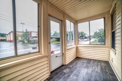 12 Hartford Ave E unit 1, Uxbridge, MA 01569 - photo 3