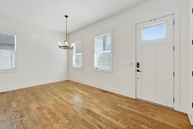 1702 Knowles St, Nashville, TN 37208 - photo 7