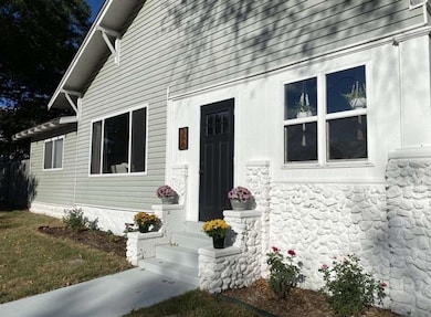 202 N Walnut St, Anderson, MO 64831 - photo 2