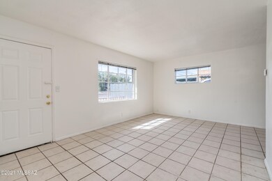 4 Bermuda St-9