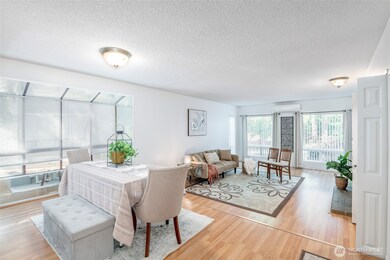 15141 Sunwood Blvd unit EE11, Tukwila, WA 98188 - photo 7