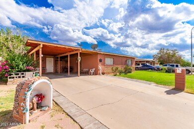 8051 W Weldon Ave, Phoenix, AZ 85033 - photo 3