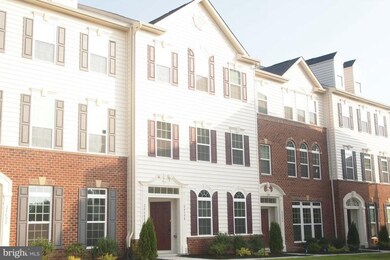 24598 Johnson Oak Terrace, Chantilly, VA 20152 - photo 2