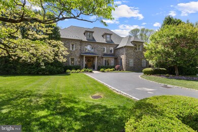 828 Gatemore Rd, Bryn Mawr, PA 19010 - photo 3