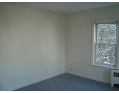 16 William St unit 2, Haverhill, MA 01830 - photo 4