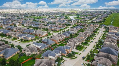 3407 Norwich Gardens Ln, Fulshear, TX 77441 - photo 5