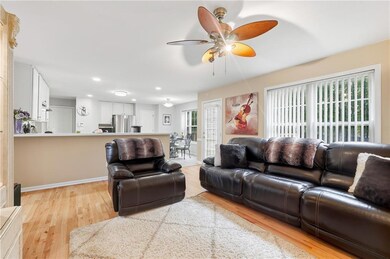 1209 Wilkes Way SW unit 1, Marietta, GA 30064 - photo 7